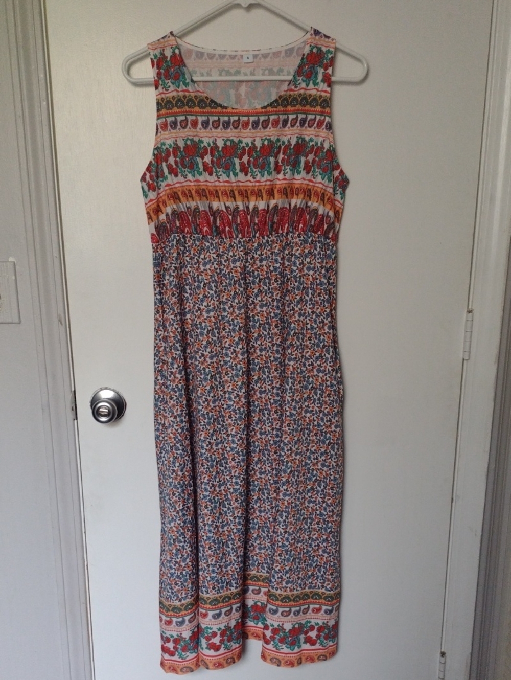 NEW Bohemian Floral Maxi Dress in Multicolor Size Small